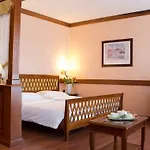호텔 Venezia 4*