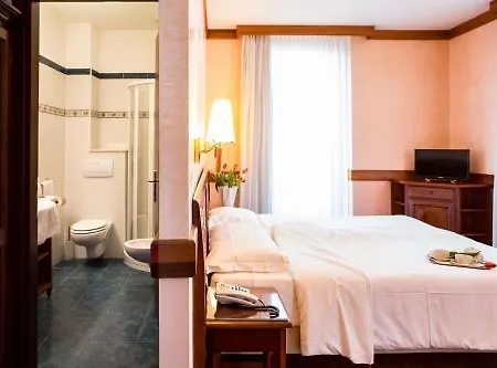 Hotel Venezia 4*