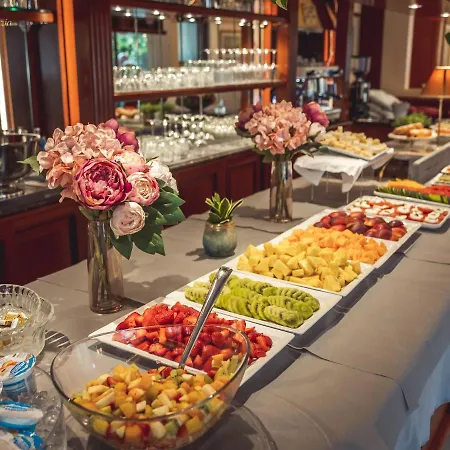 Hotel Venezia 4*