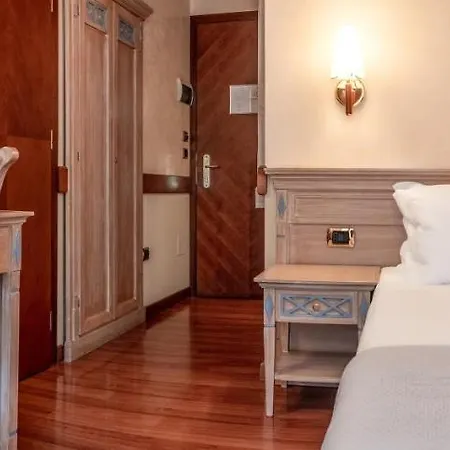 Venezia 4* Grado