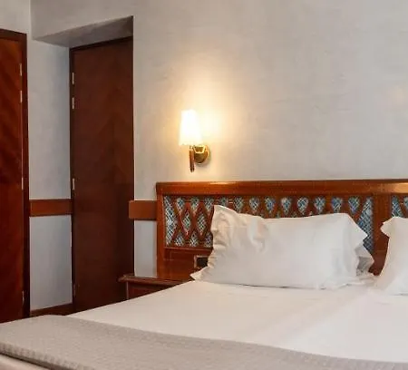 Otel Venezia 4*