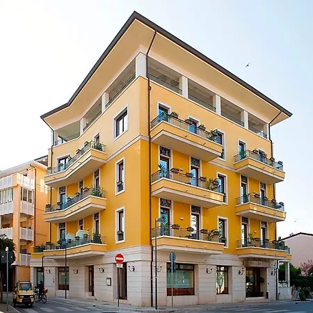 Venezia 4* Grado