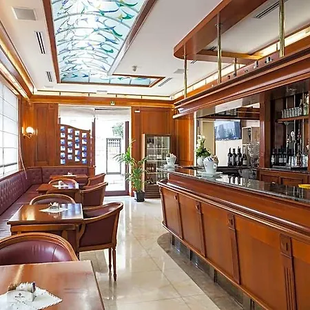 Hotel Venezia 4*